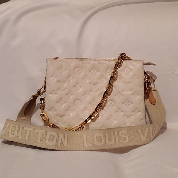 Authentic LOUIS VUITTON COUSSIN PM-Cream! - Picture 3 of 17